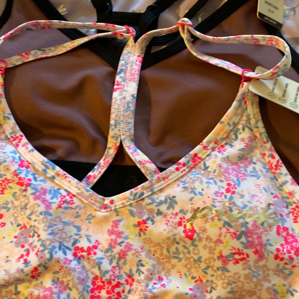 Bundle 5 piece pink sport bra